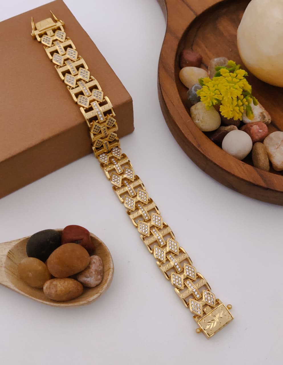 Sovereign Spark Men’s Bracelet