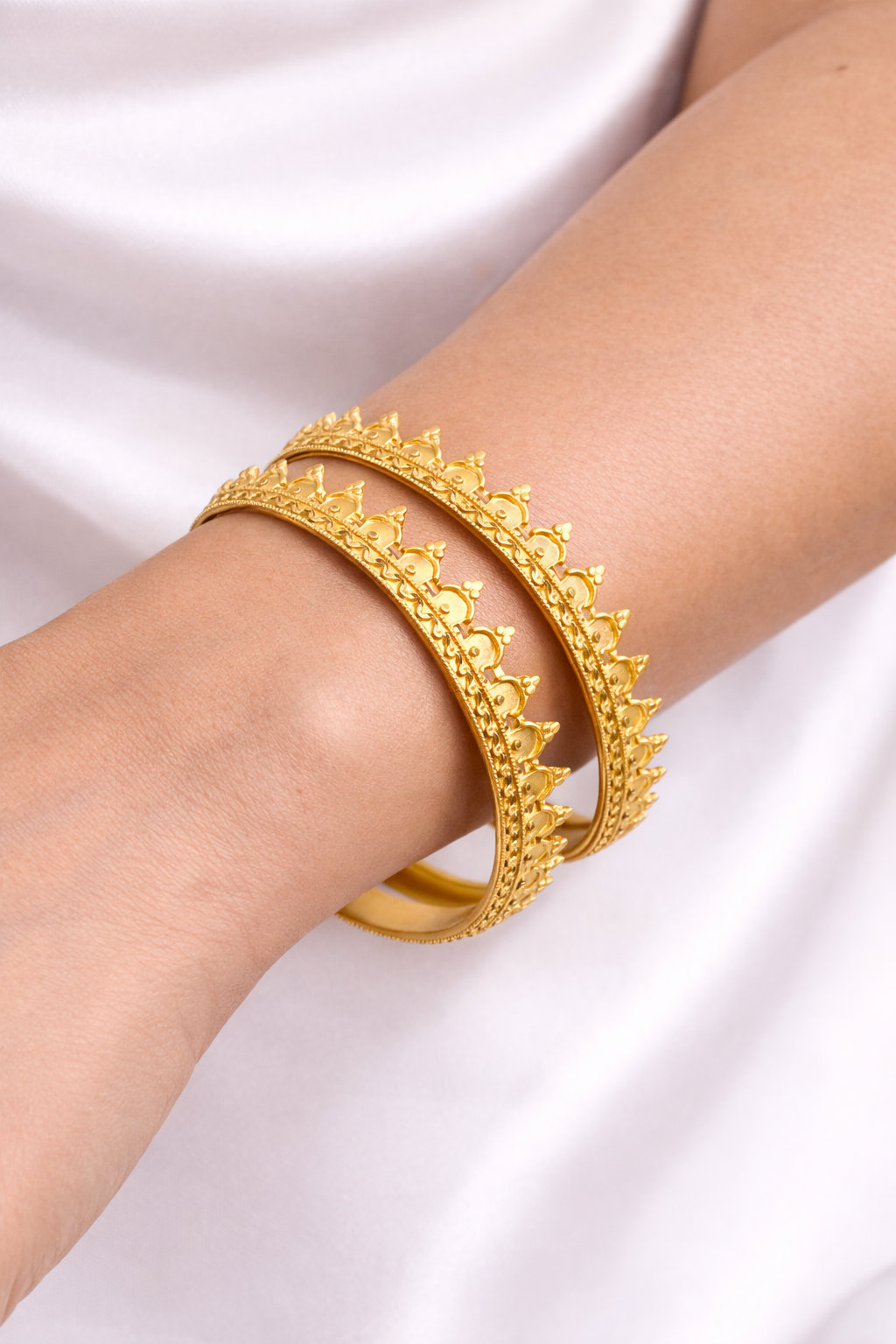 Elegant Temple Design Gold Bangles Set