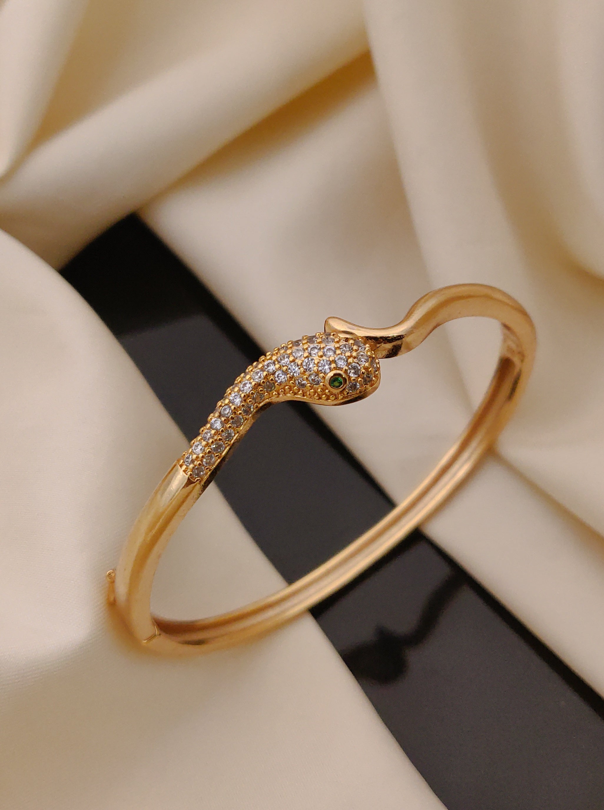 Vritra Gold Bracelet