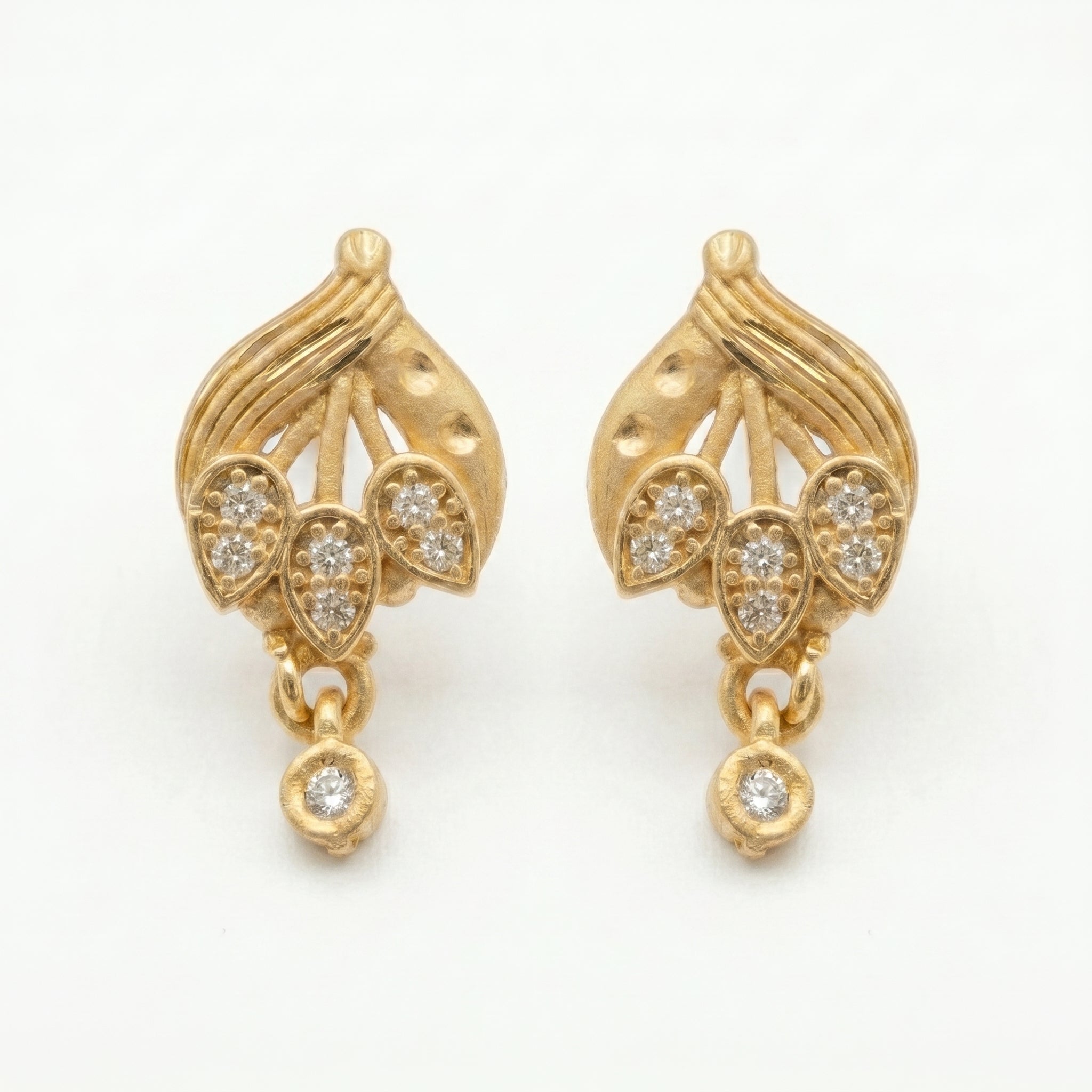 Elegant Leaf Drop Earrings