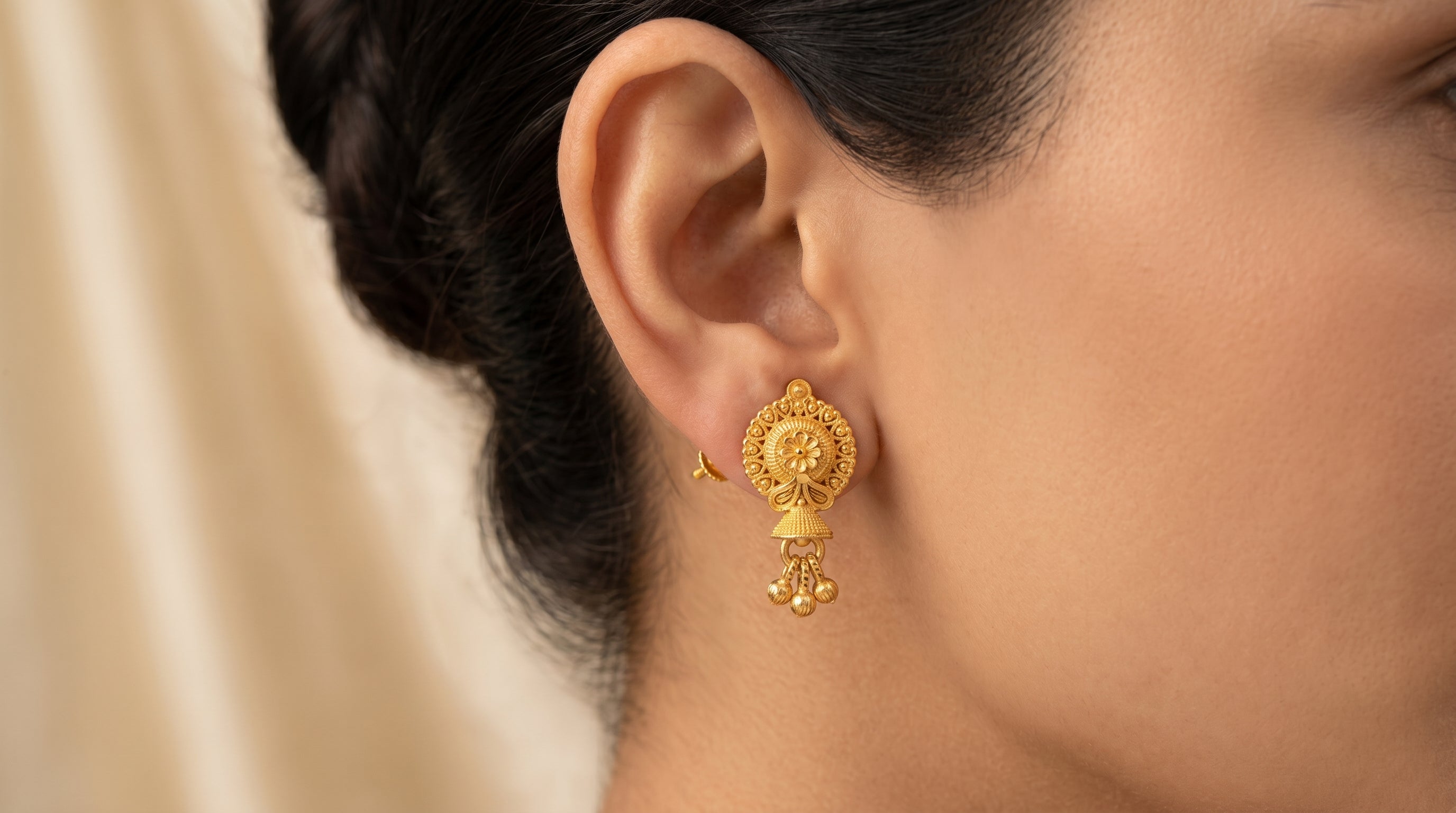 Swarna Pushpa Heritage Drops Secondary image
