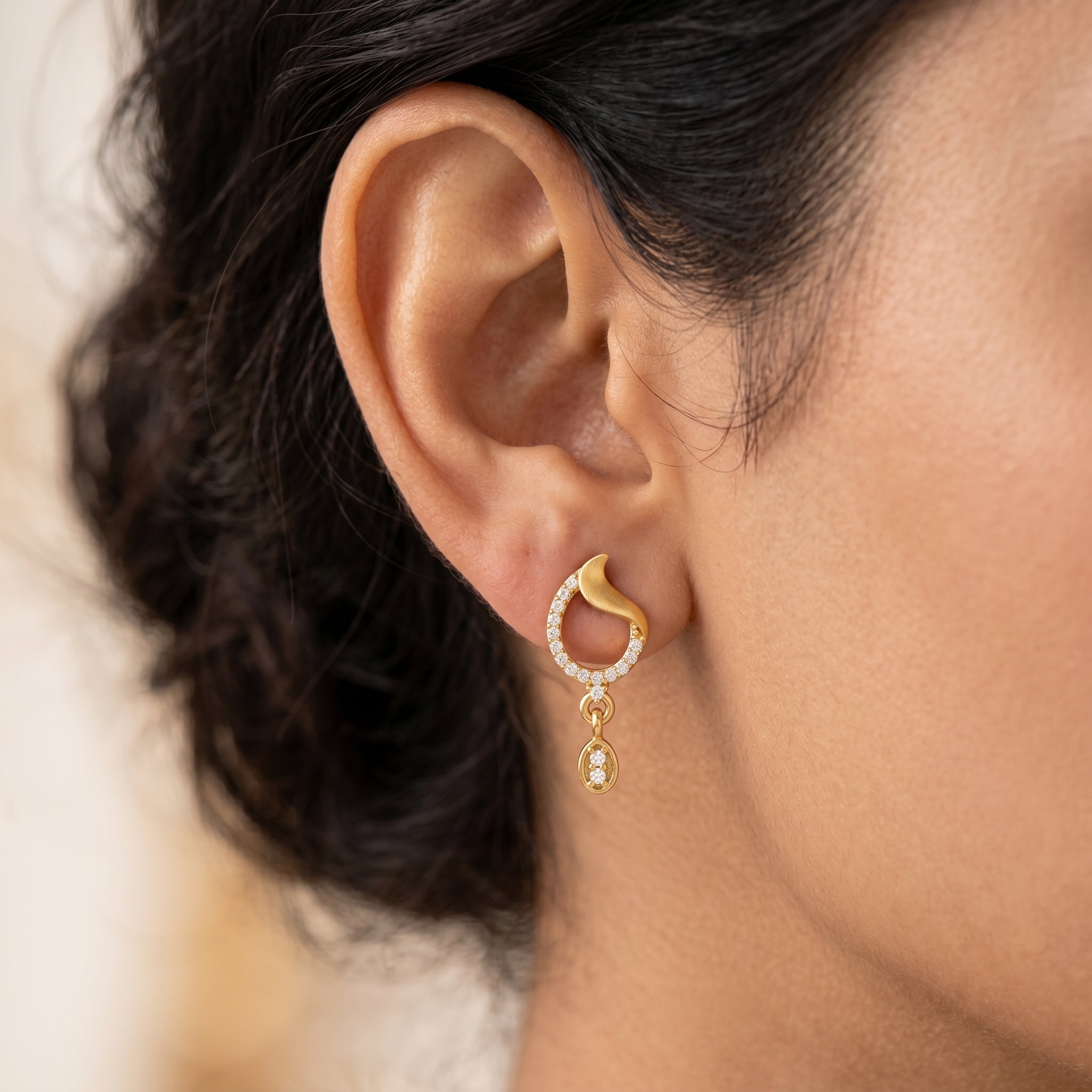 Aurelia Spark Drop Earrings