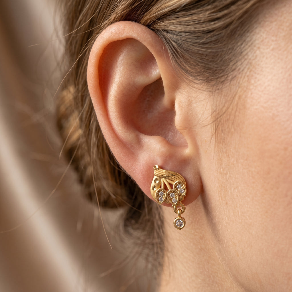 Elegant Leaf Drop Earrings