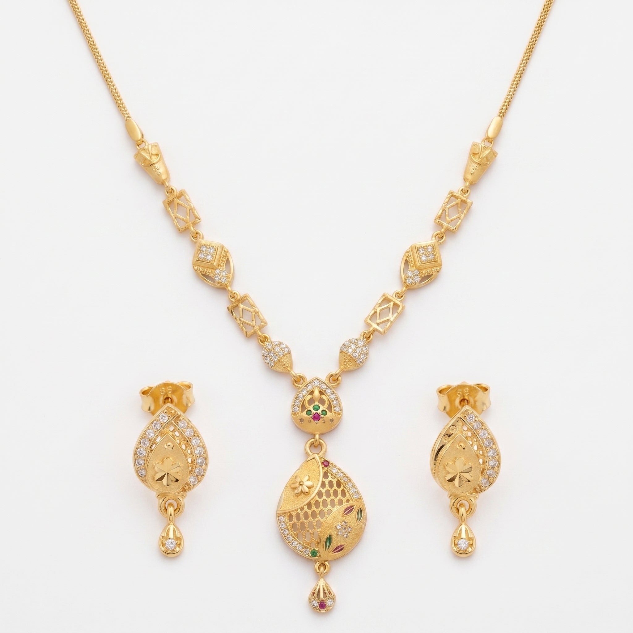 Surya Radiance Necklace Main image