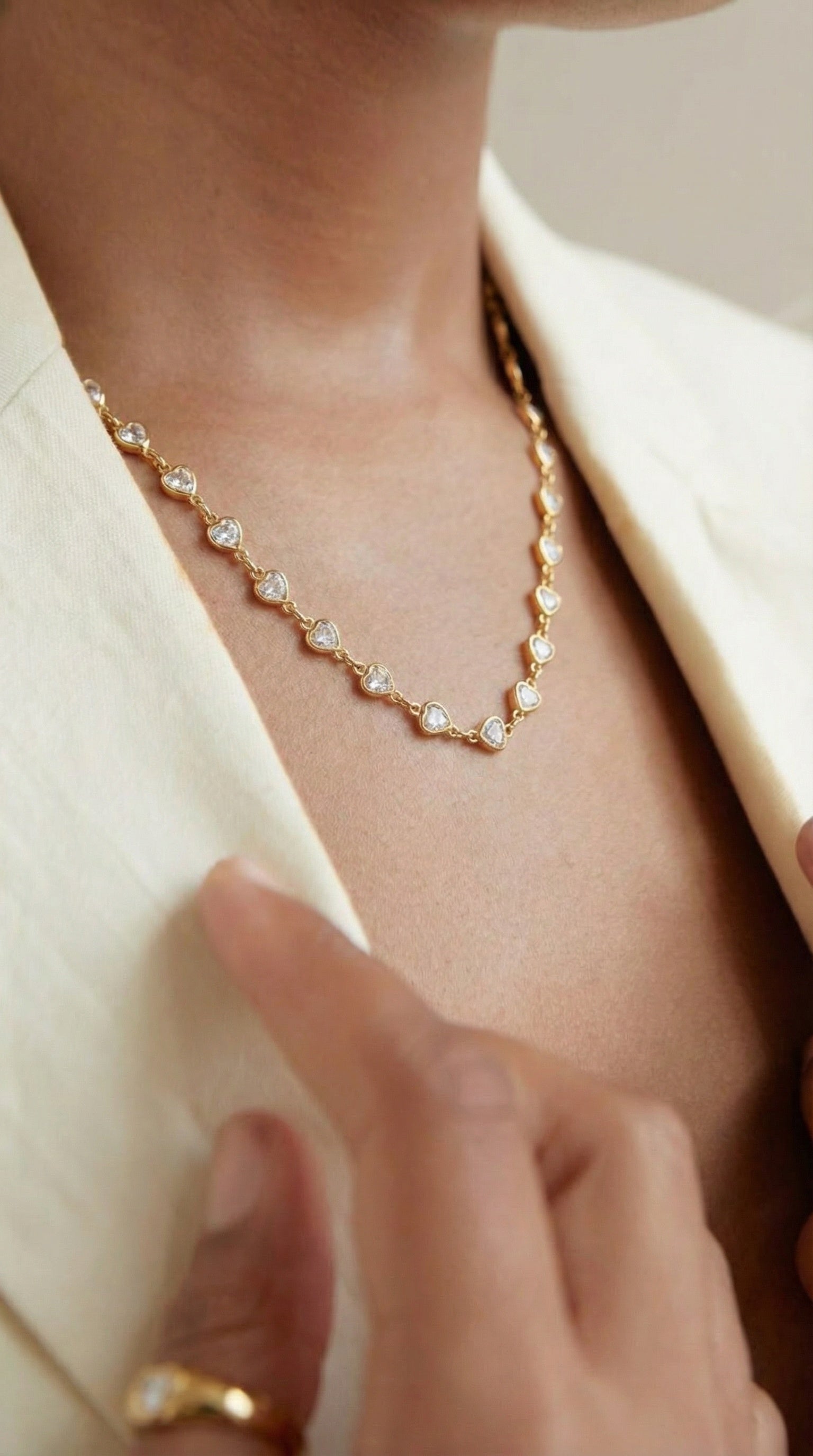 Heartline Glow Necklace Secondary image