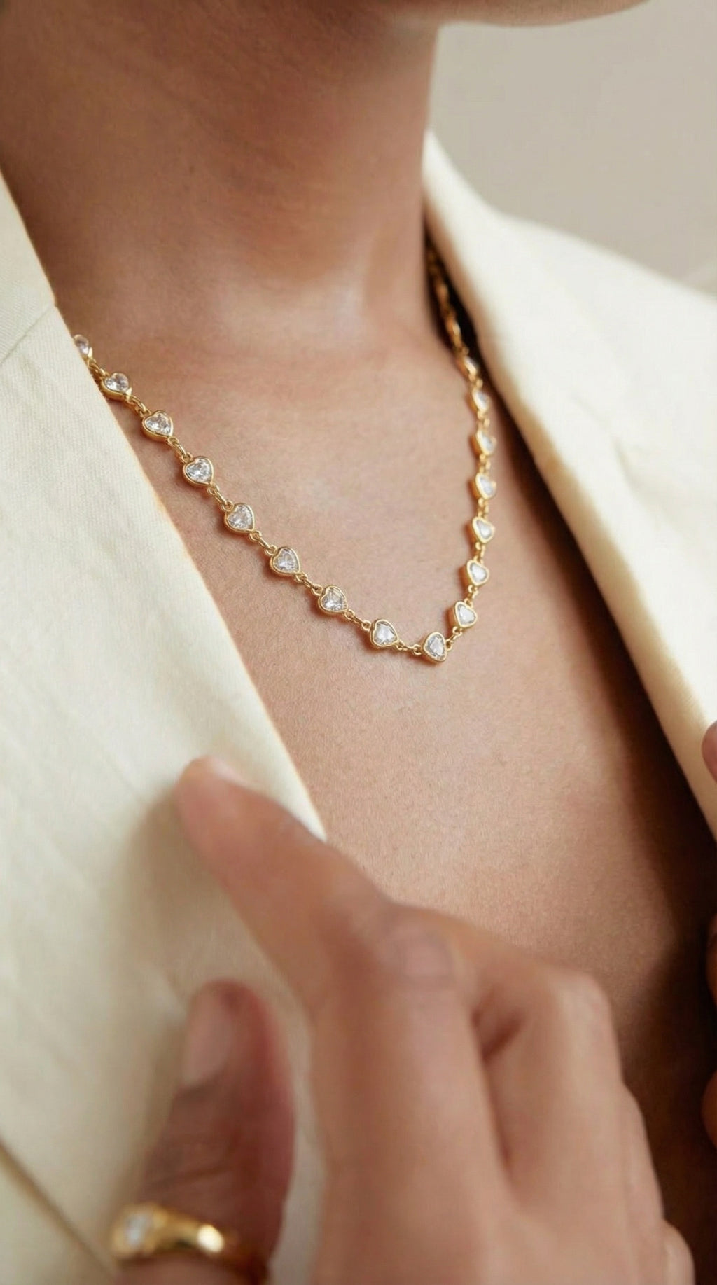 Heartline Glow Necklace