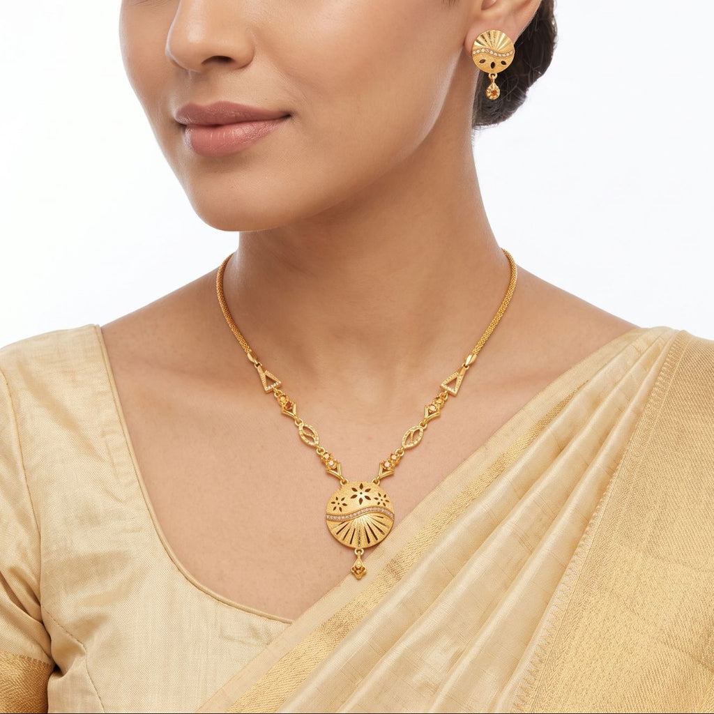Golden Bloom Radiance Necklace