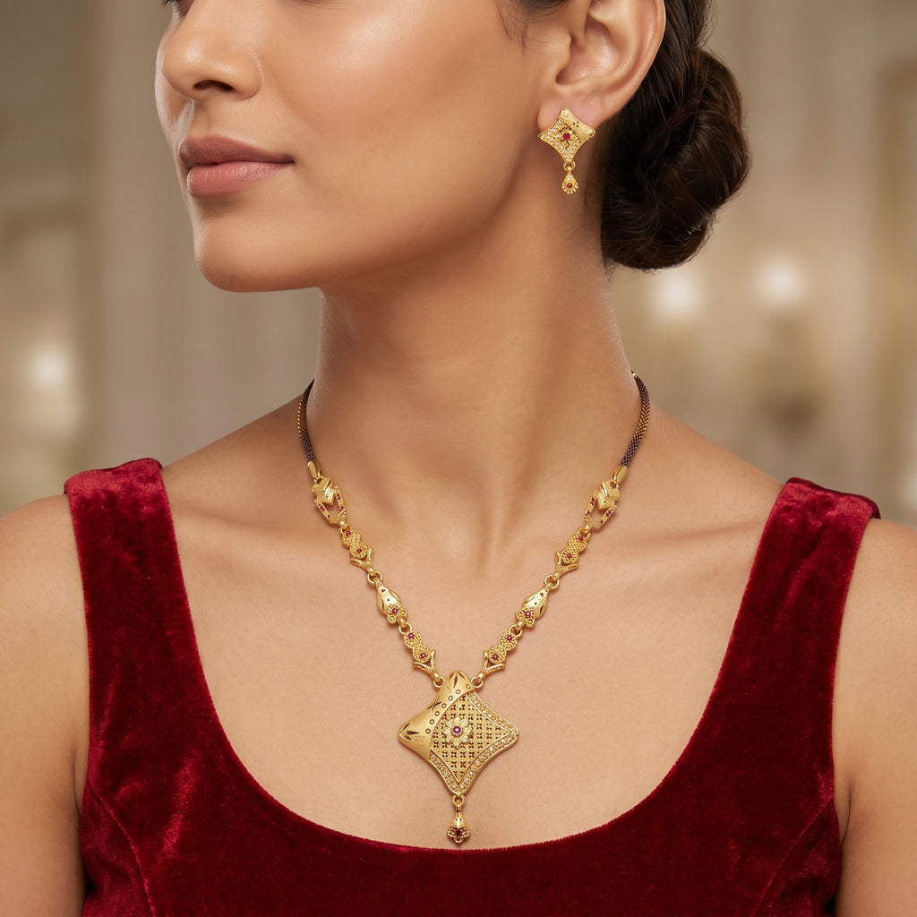 Swarna Vamika Necklace