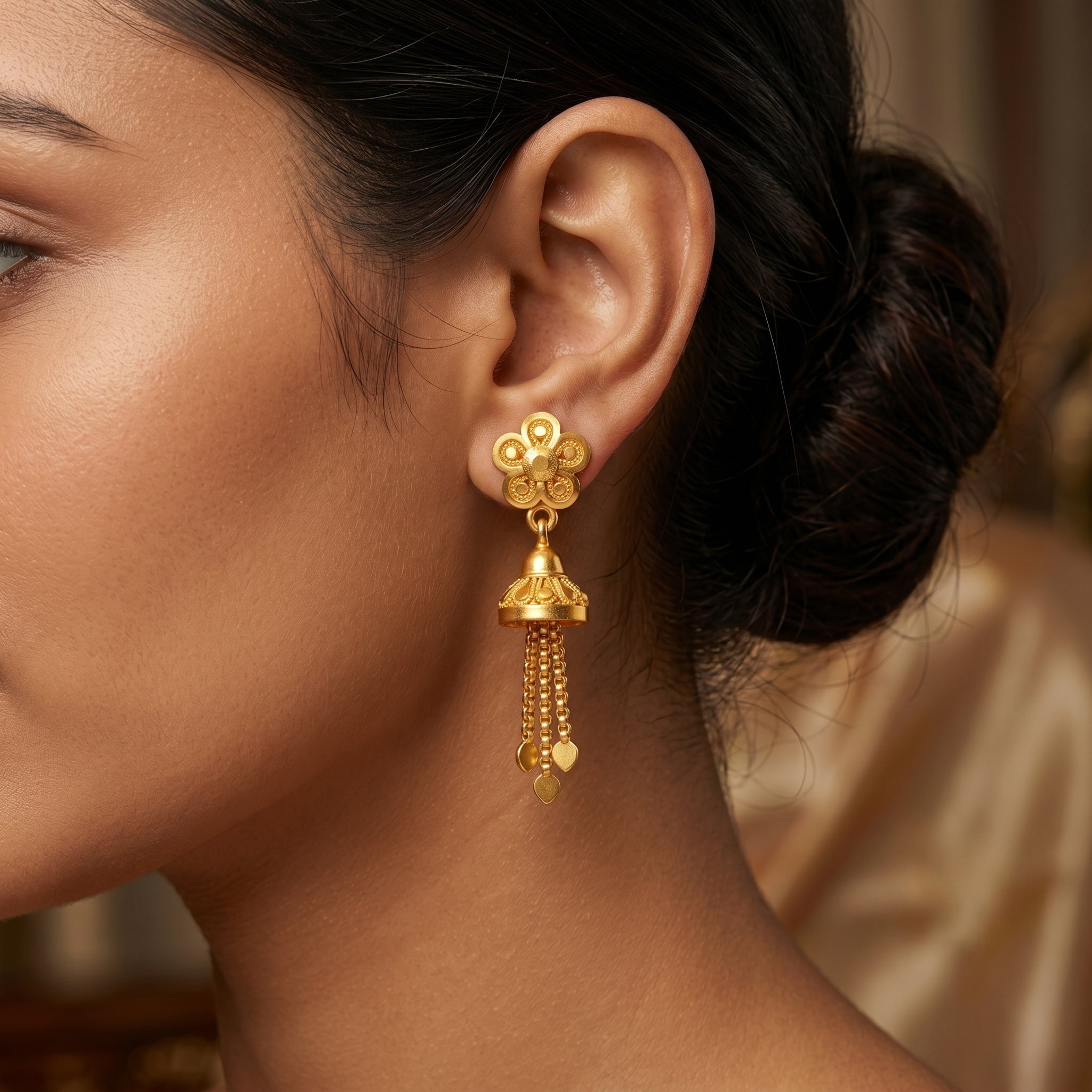 Maharani Bloom Drop Earrings Secondary image