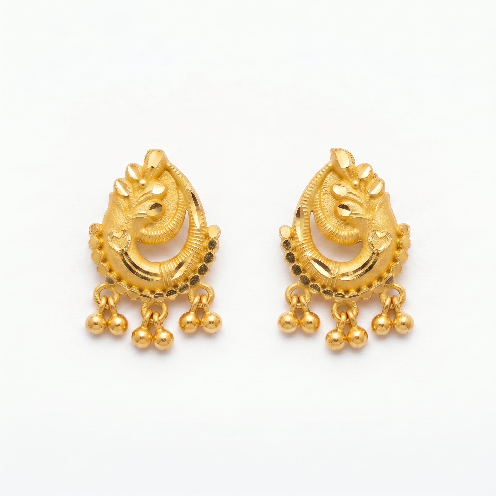 Royal Paisley Charm Dangle Earrings Main image
