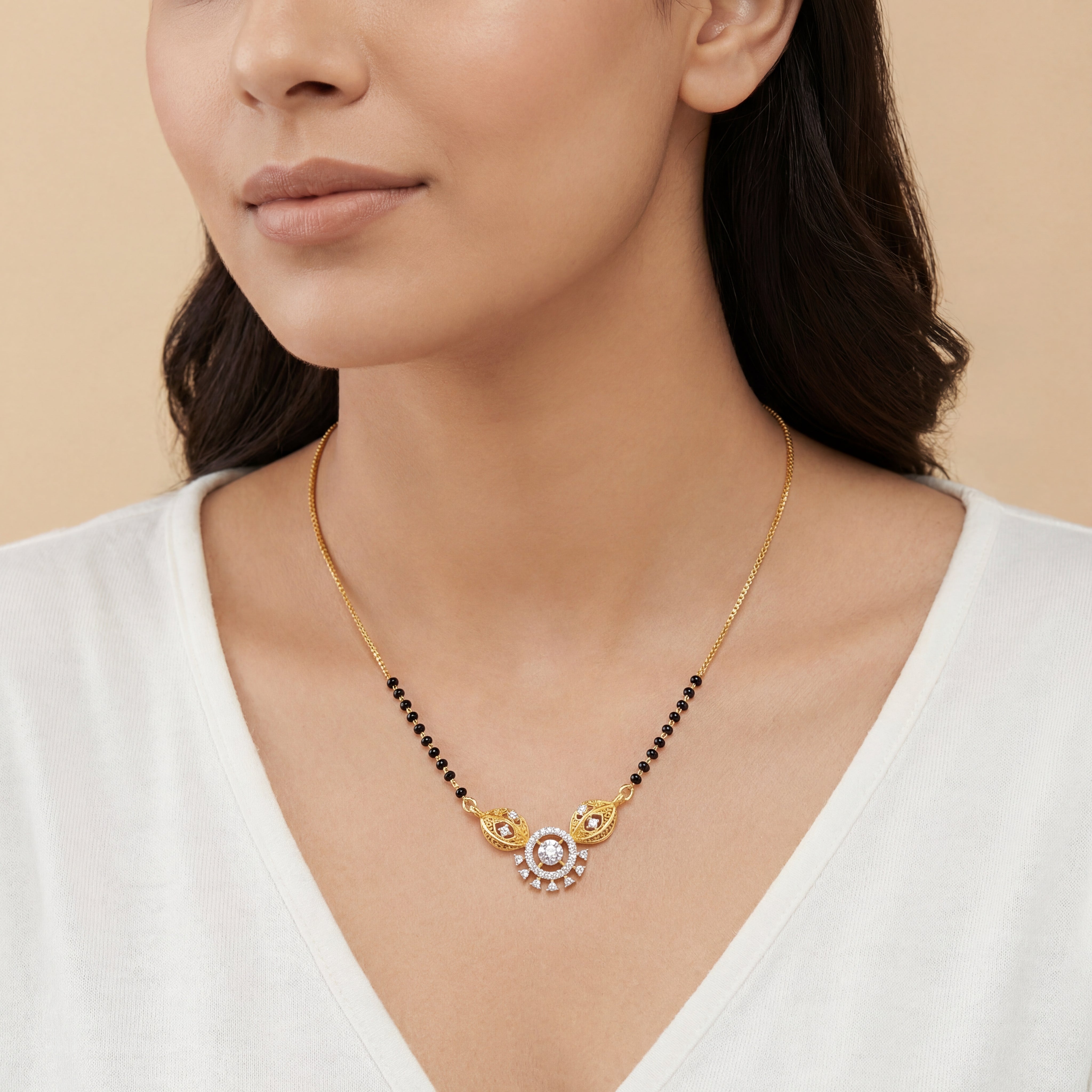 Surya Pallavi Mangalsutra Secondary image